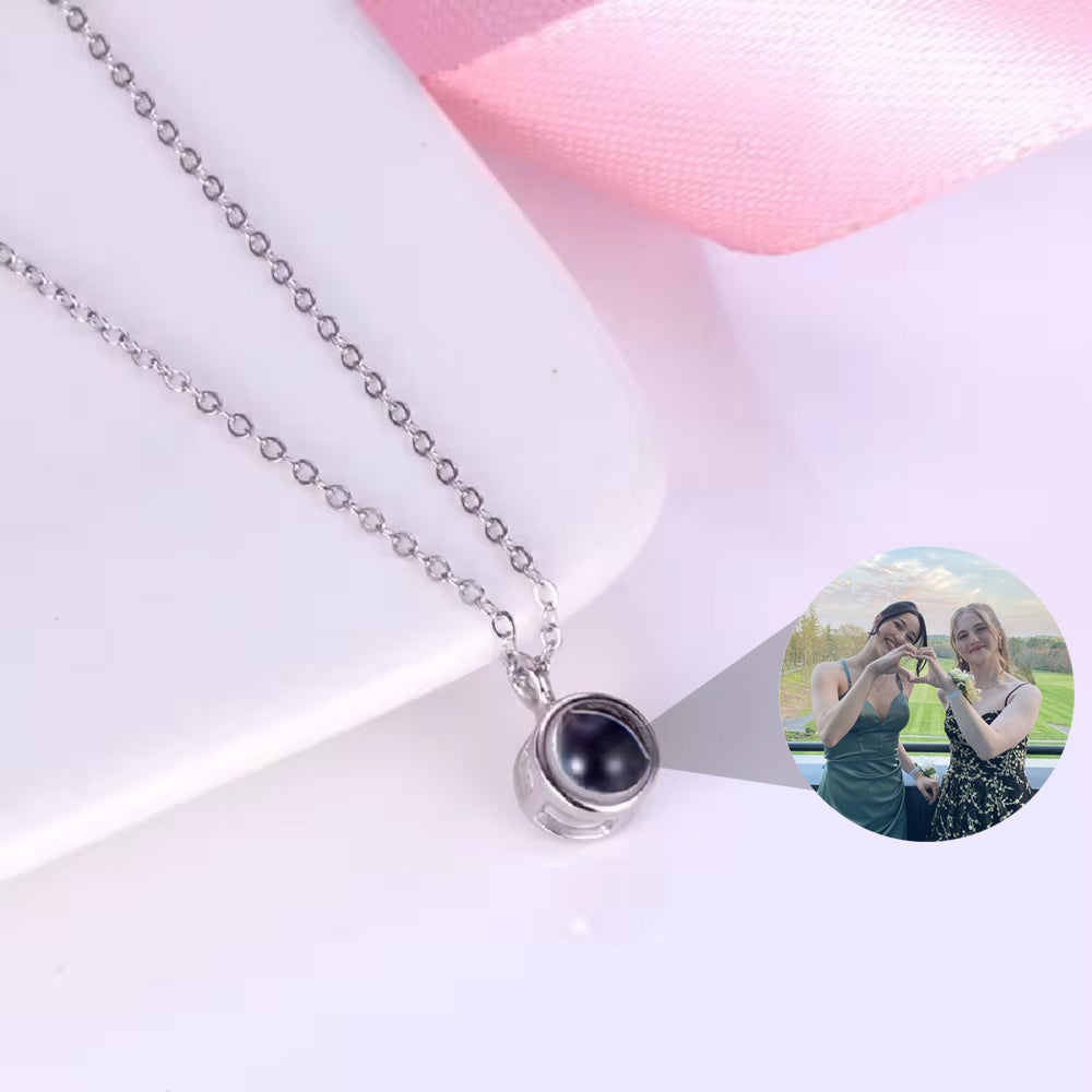 Custom Photo Projection Hollow Ball Necklace – Personalized Memory for Couples & Loved Ones