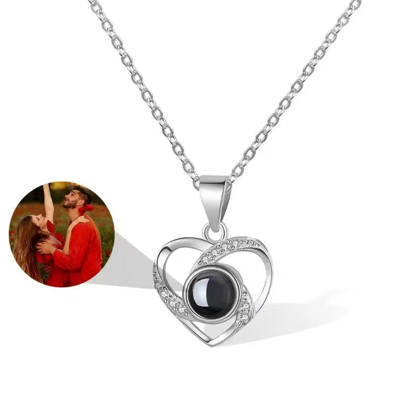 custom-photo-projection-heart-necklace-silver-with-photo