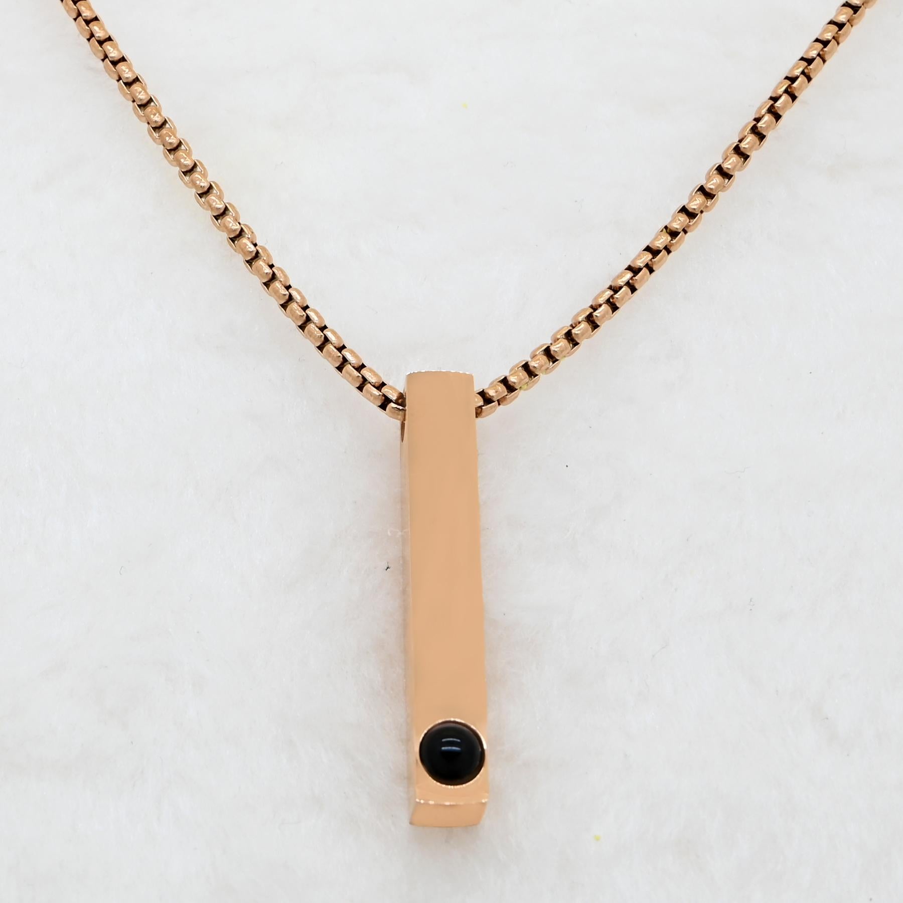 Custom Photo Projection Necklace Collection – Personalized Romantic Gifts for Her