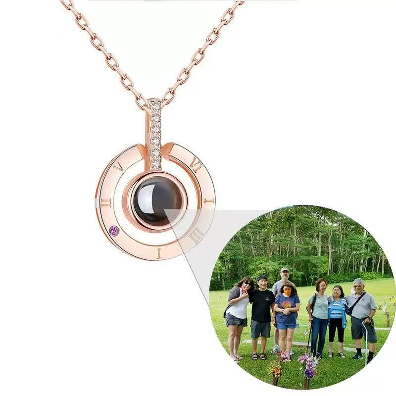 Luxury Circular Photo Projection Necklace – Personalized Memorial Gif