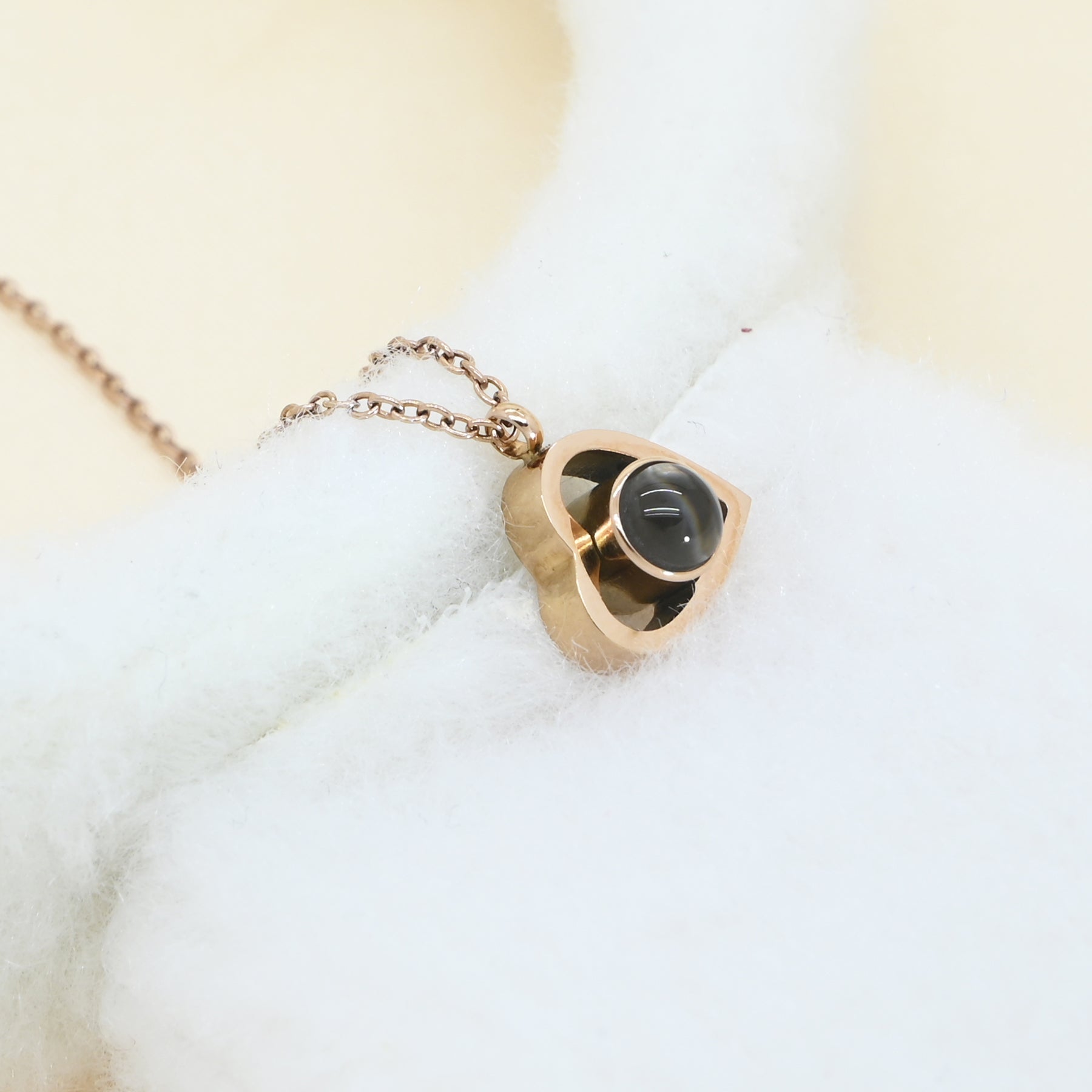 Projection Photo Necklace – I Love You in 100 Languages, Personalized Customization