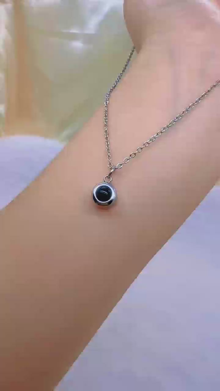 Minimalist Round Custom Photo Projection Necklace – Personalized Memorial Gift